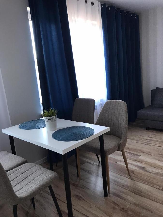 Sky Blue Loqus Studia I Apartmenty Apartment Plock