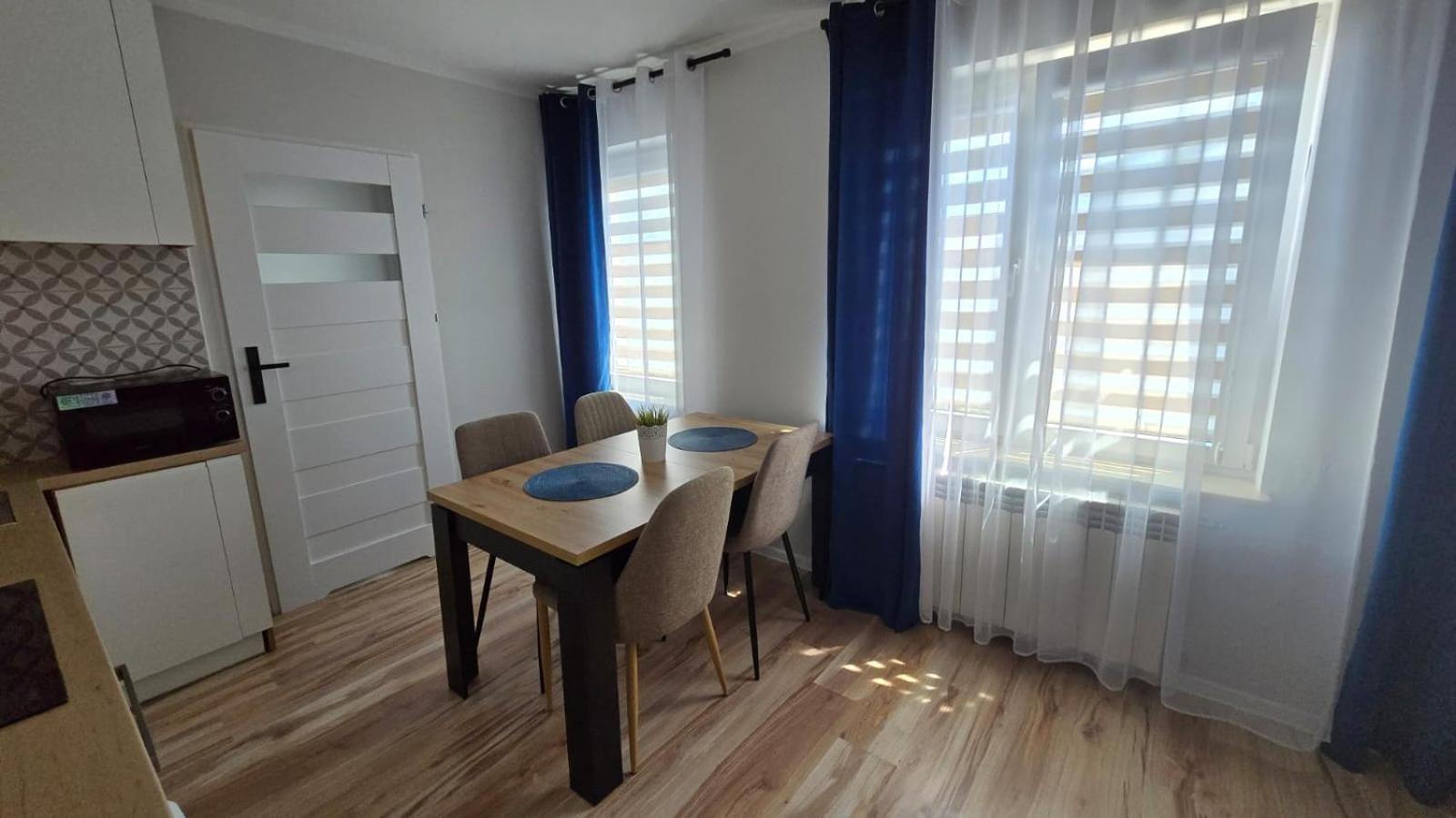 Sky Blue Loqus Studia I Apartmenty Apartment *