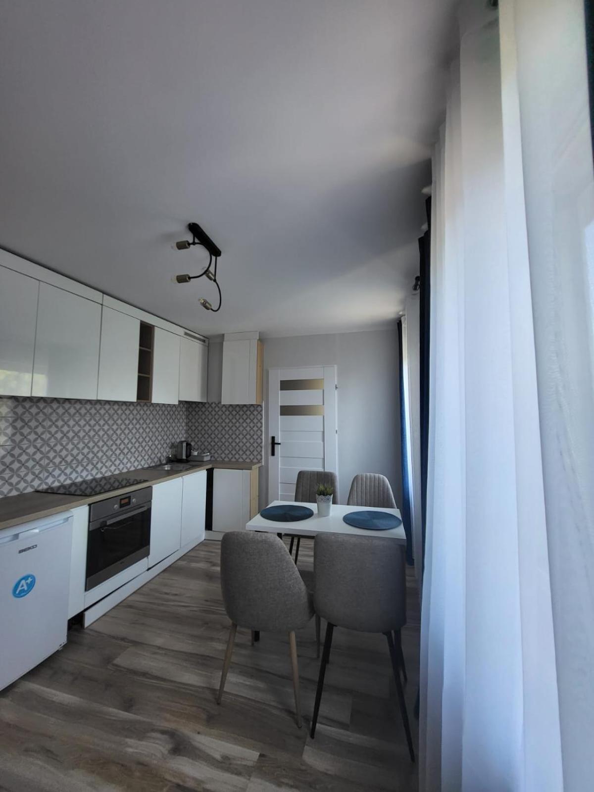 Sky Blue Loqus Studia I Apartmenty Plock